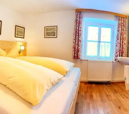 Guest house Gasthof Graf 2*